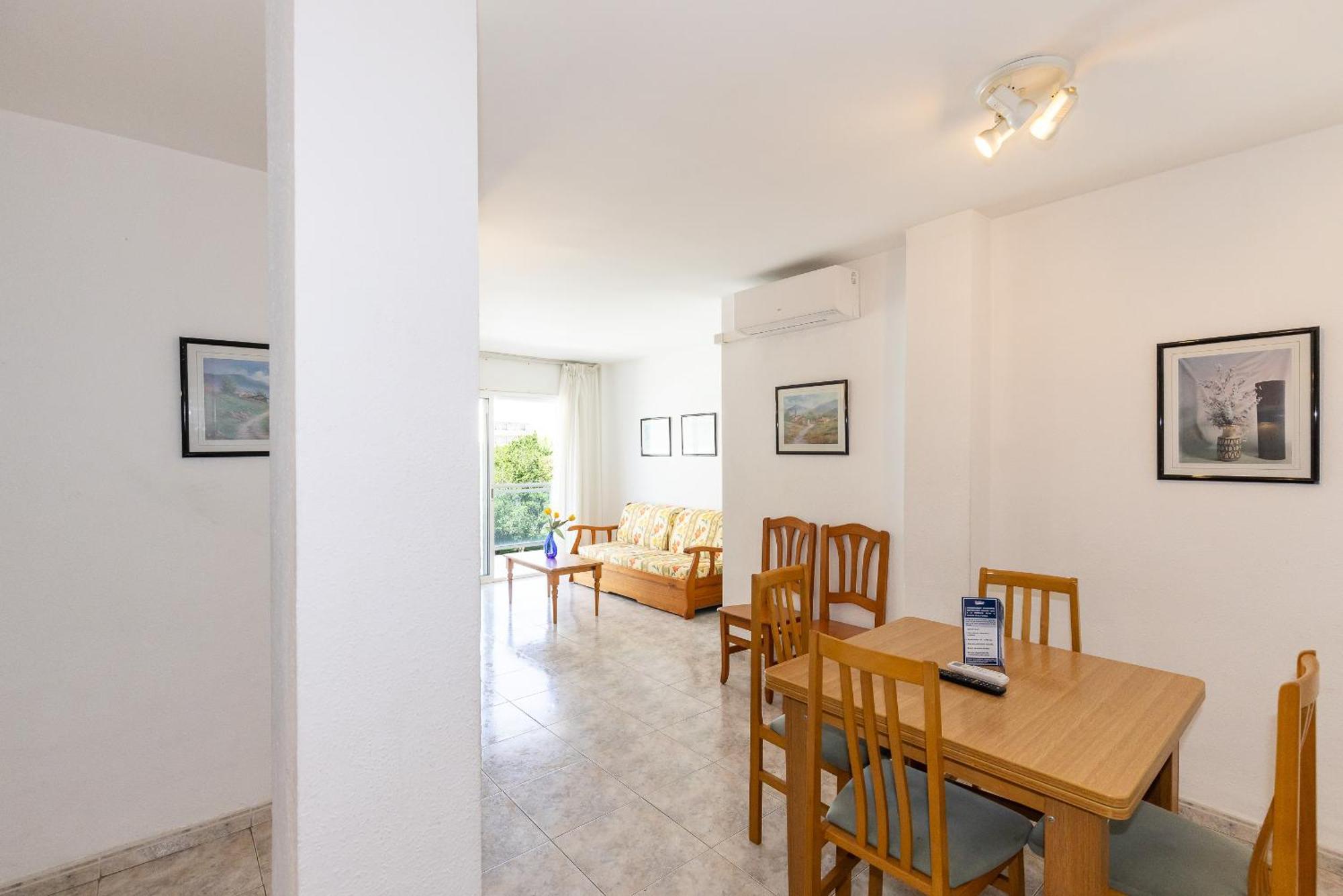 Rentalmar Aventura Salou Exteriör bild