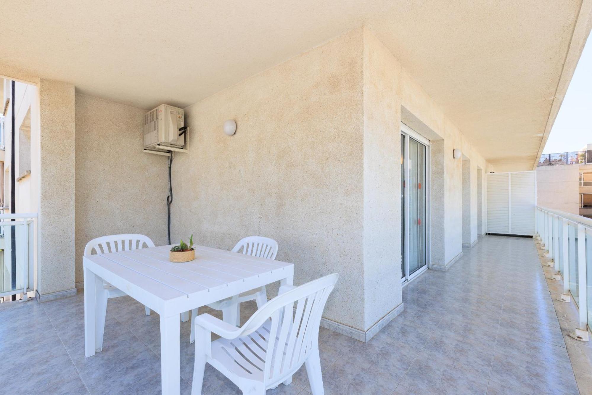 Rentalmar Aventura Salou Exteriör bild