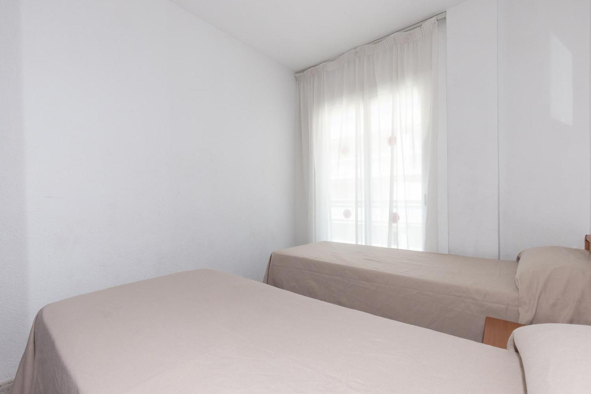 Rentalmar Aventura Salou Exteriör bild