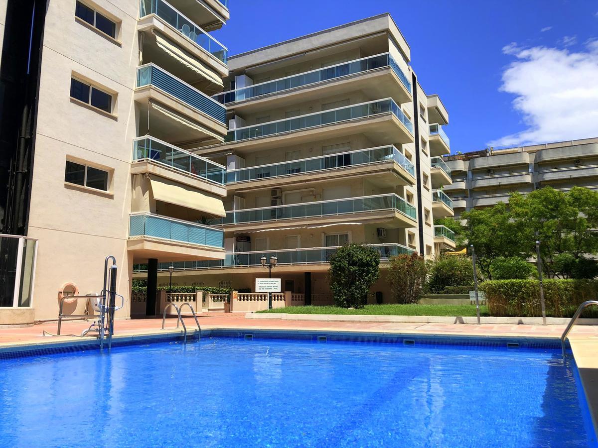 Rentalmar Aventura Salou Exteriör bild