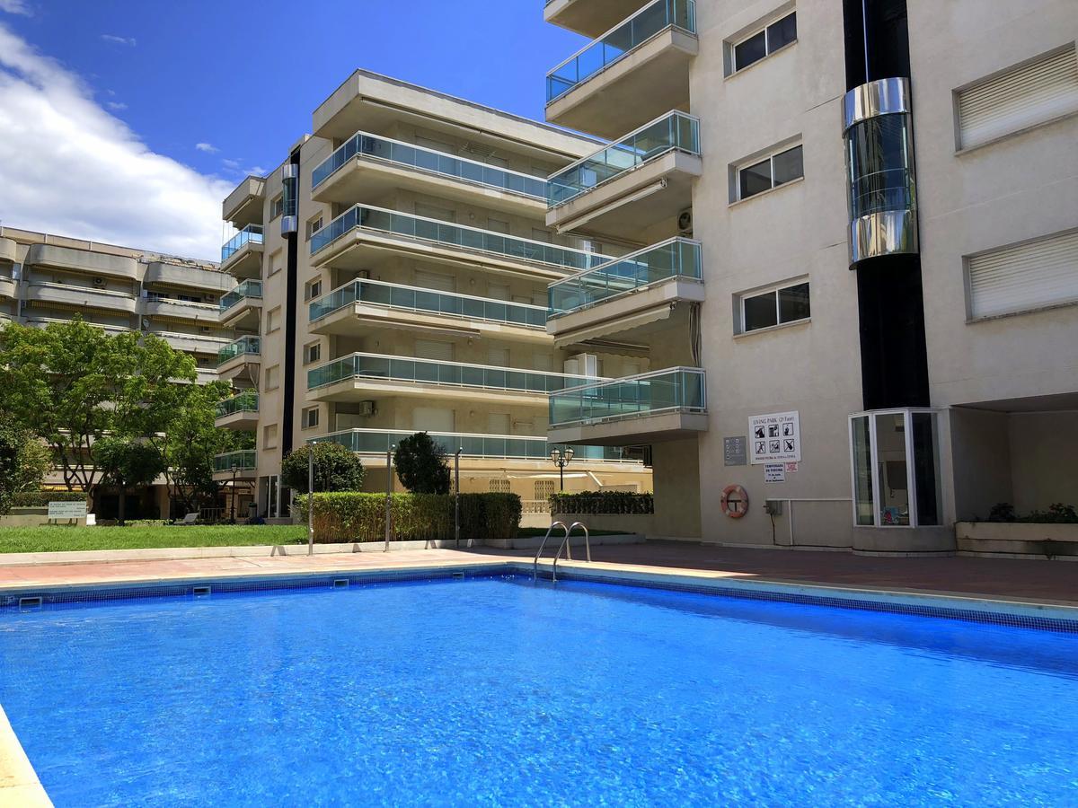 Rentalmar Aventura Salou Exteriör bild